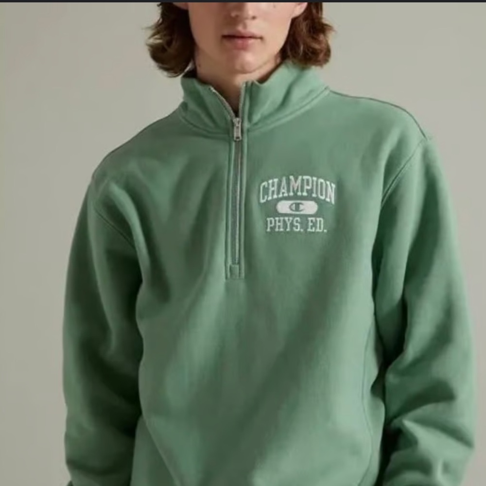 Champion Pull Over - image 1